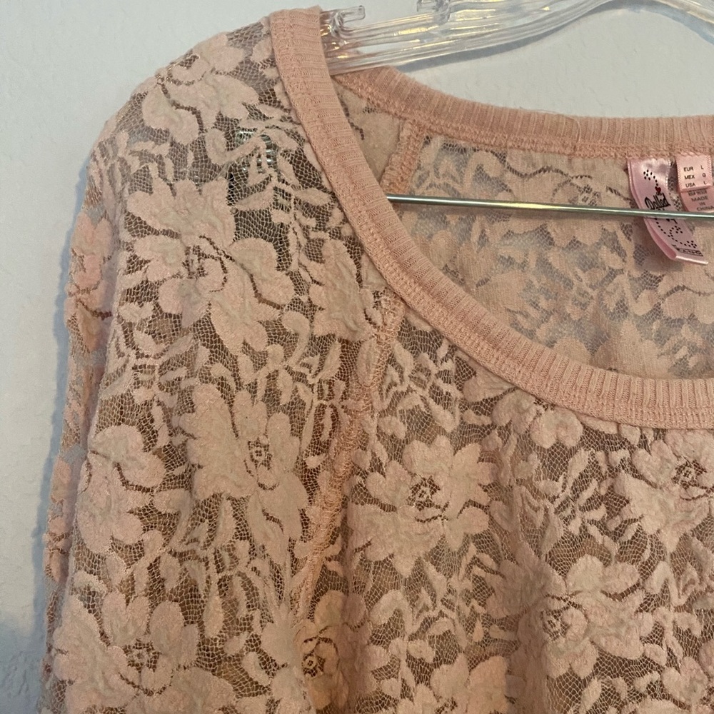 Pink Lace Top - Picture 2 of 3